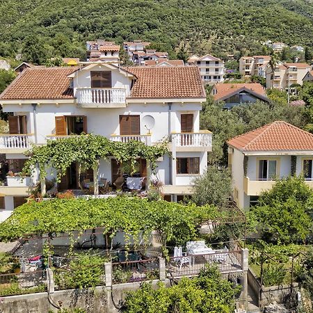 Apartments Sijerkovic แฮร์เซ็ก-โนวี ภายนอก รูปภาพ