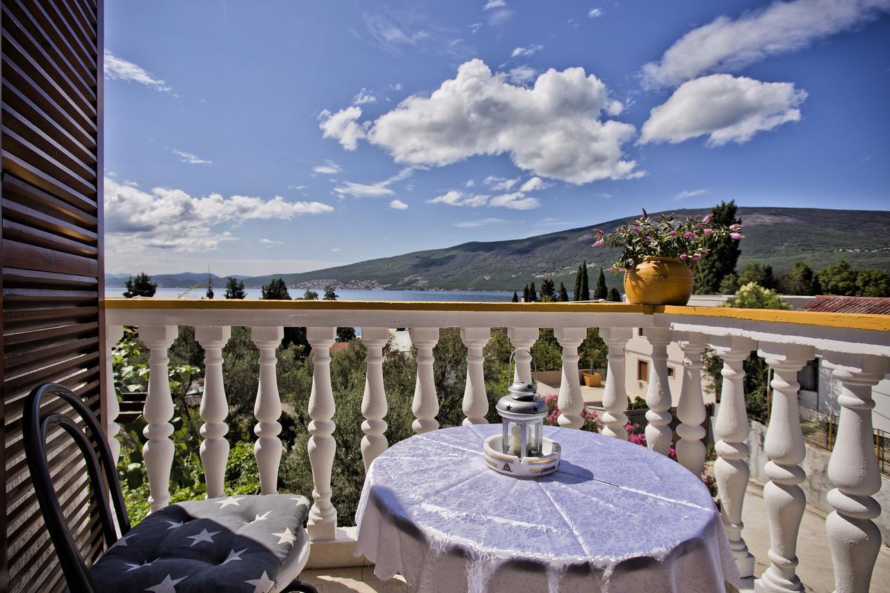 Apartments Sijerkovic แฮร์เซ็ก-โนวี ภายนอก รูปภาพ